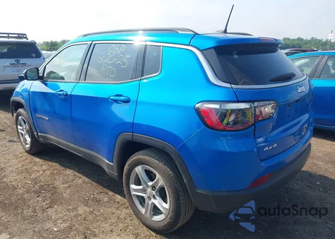 2023 Jeep Compass Latitude 4X4 из США, поврежденный, VIN 3C4NJDBN0PT538312